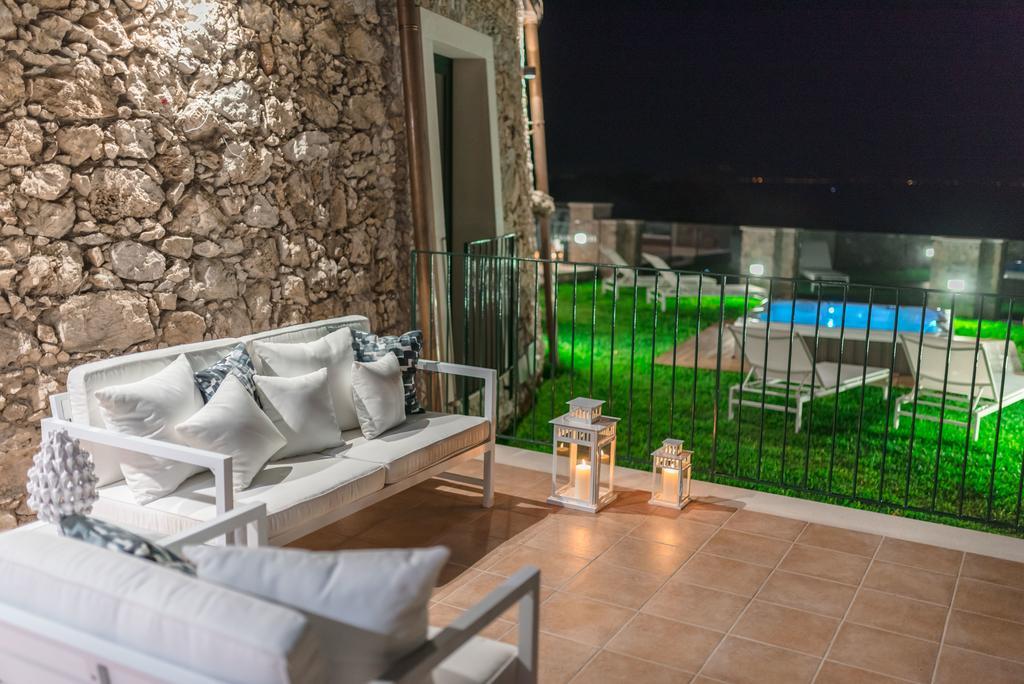 Sparviero Luxury Suites Taormina Eksteriør bilde